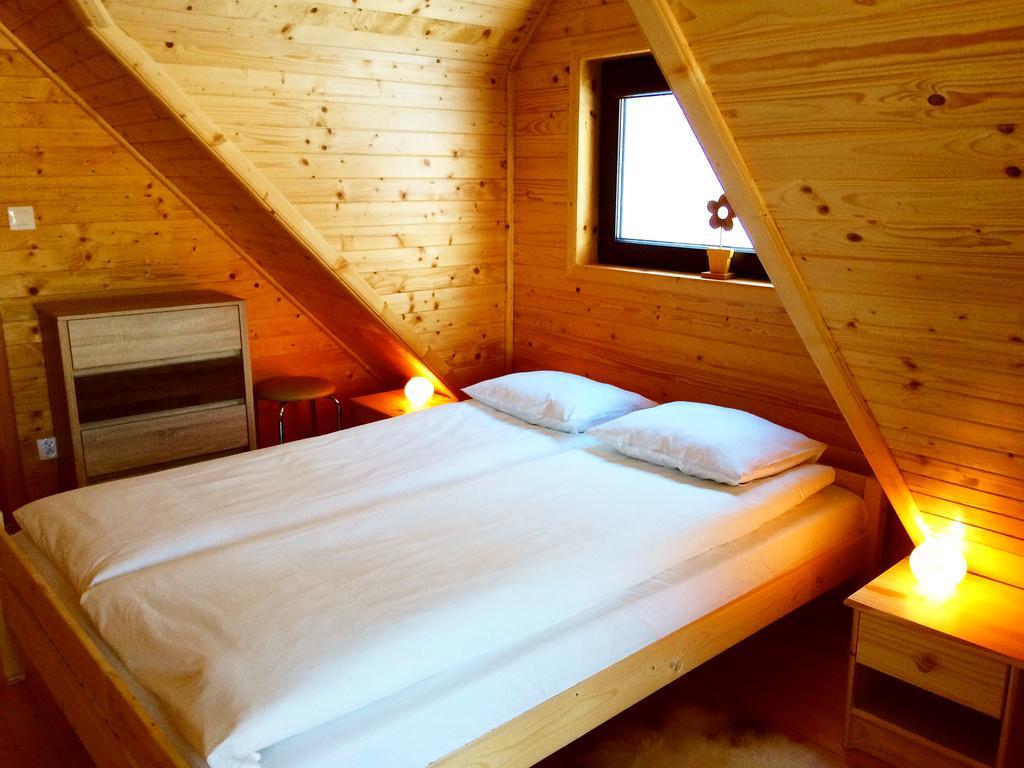 Mana Village - Jacuzzi & Sauna Barłomino エクステリア 写真